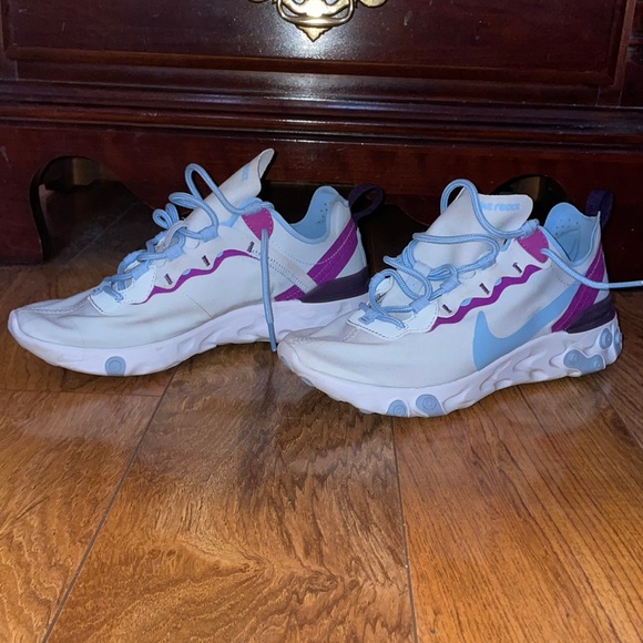 Nike React Sneaker - Picture 1 of 3